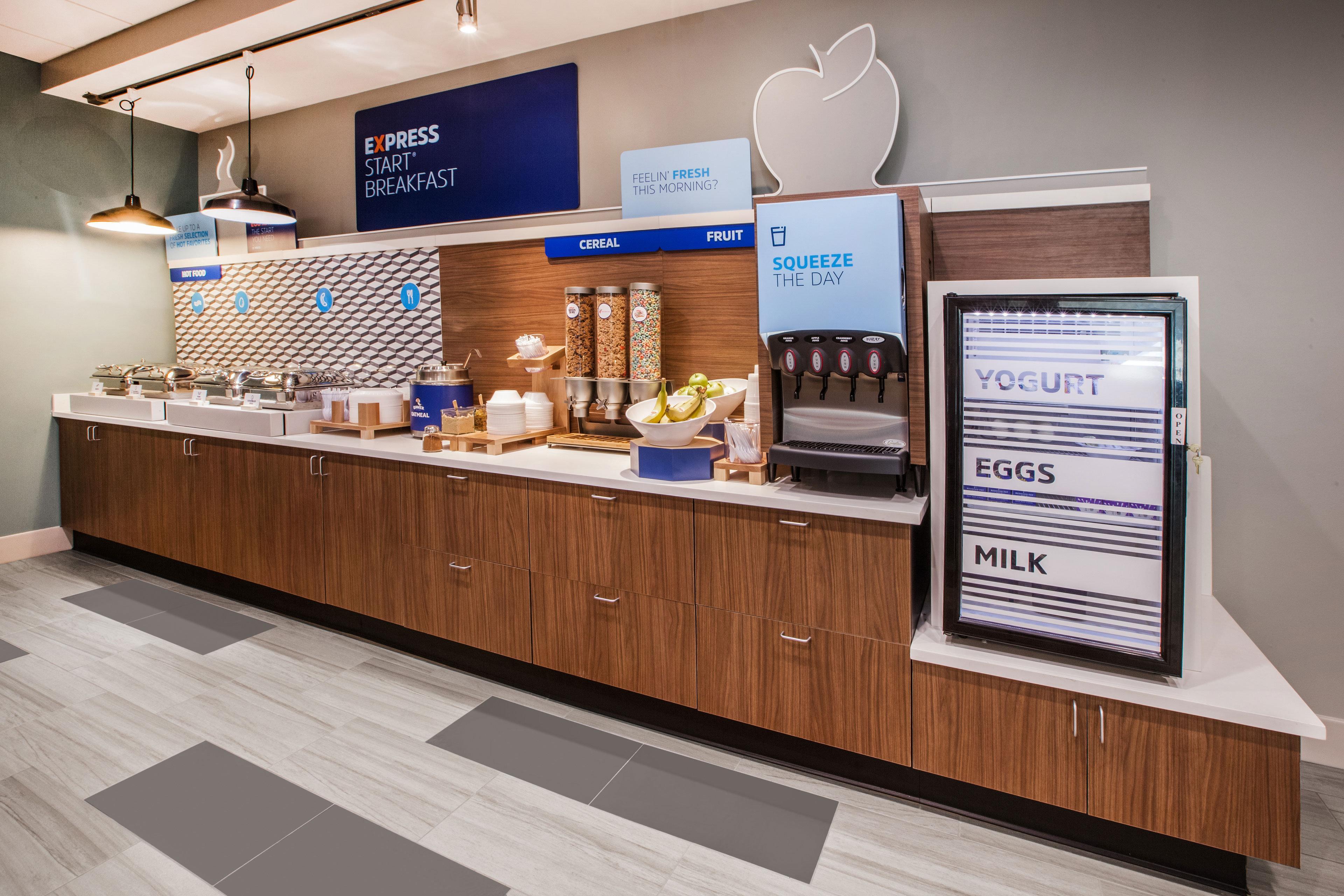 Holiday Inn Express Hotel & Suites Woodland Hills By Ihg Los Angeles Ngoại thất bức ảnh