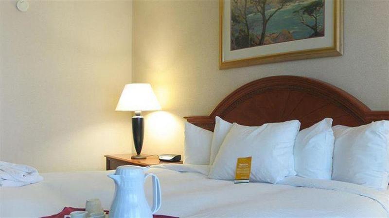Holiday Inn Express Hotel & Suites Woodland Hills By Ihg Los Angeles Ngoại thất bức ảnh